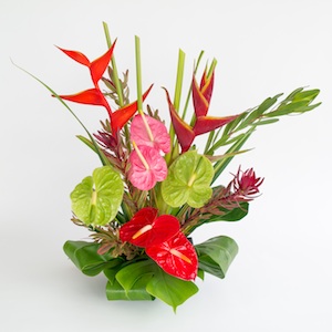 How to arrange Hawaiian flowers for Mother's Day