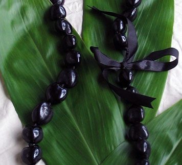 kukui nut leis