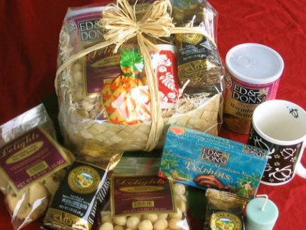 Hawaiian gift basket - With Our Aloha