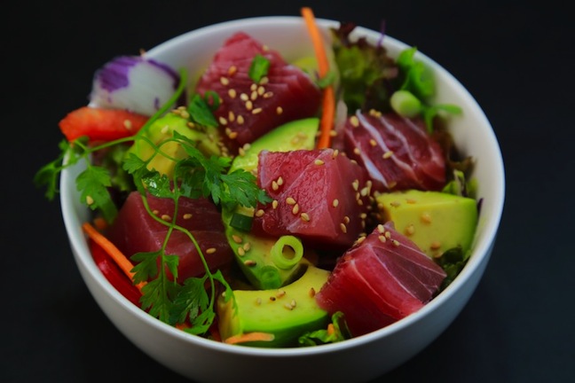 Fresh Hawaiian Poke Bowl