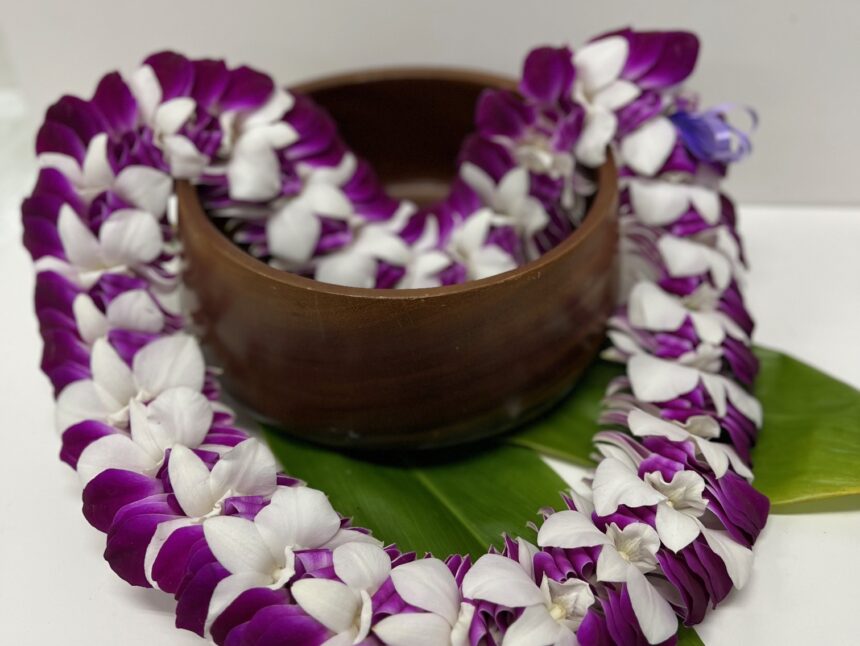 What Flowers Are Used To Make A Lei